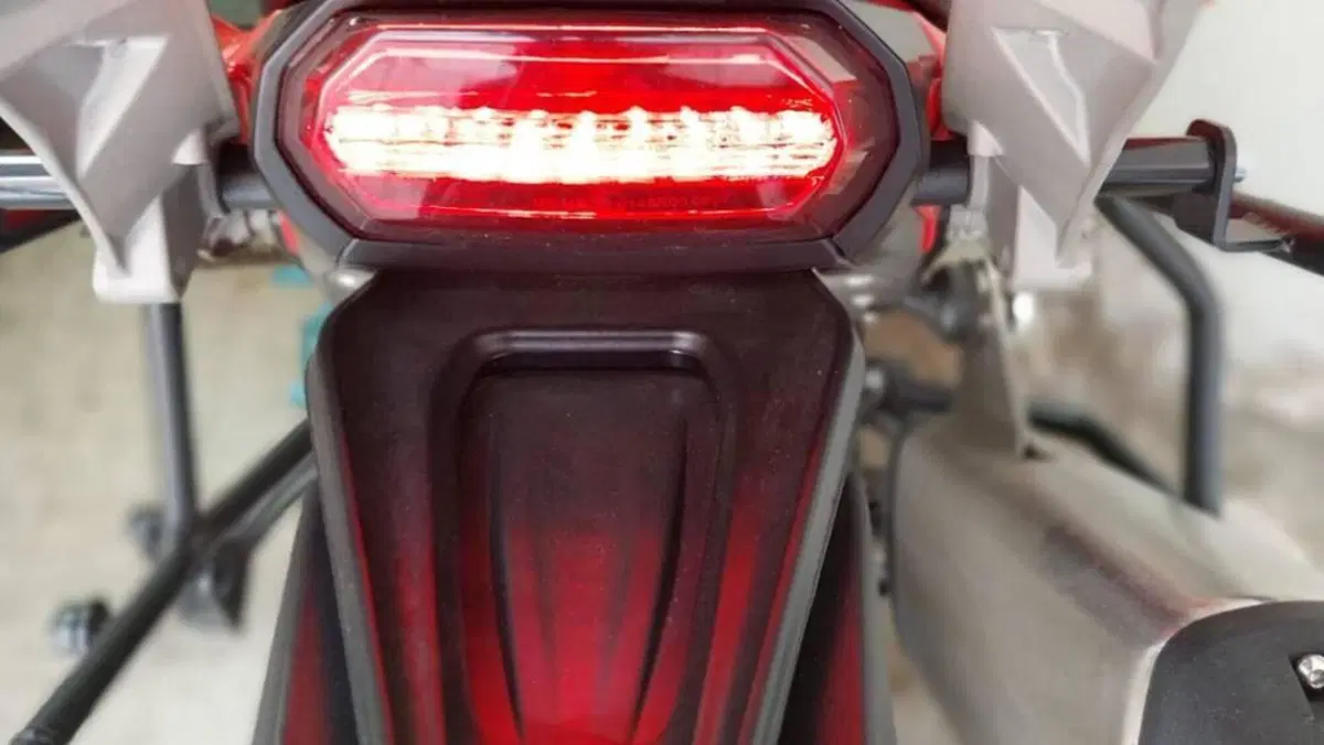 Benelli TRK 702X (2023 - 25)  (4)