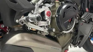 Ducati Streetfighter V4 1100 SP (2022)  (2)