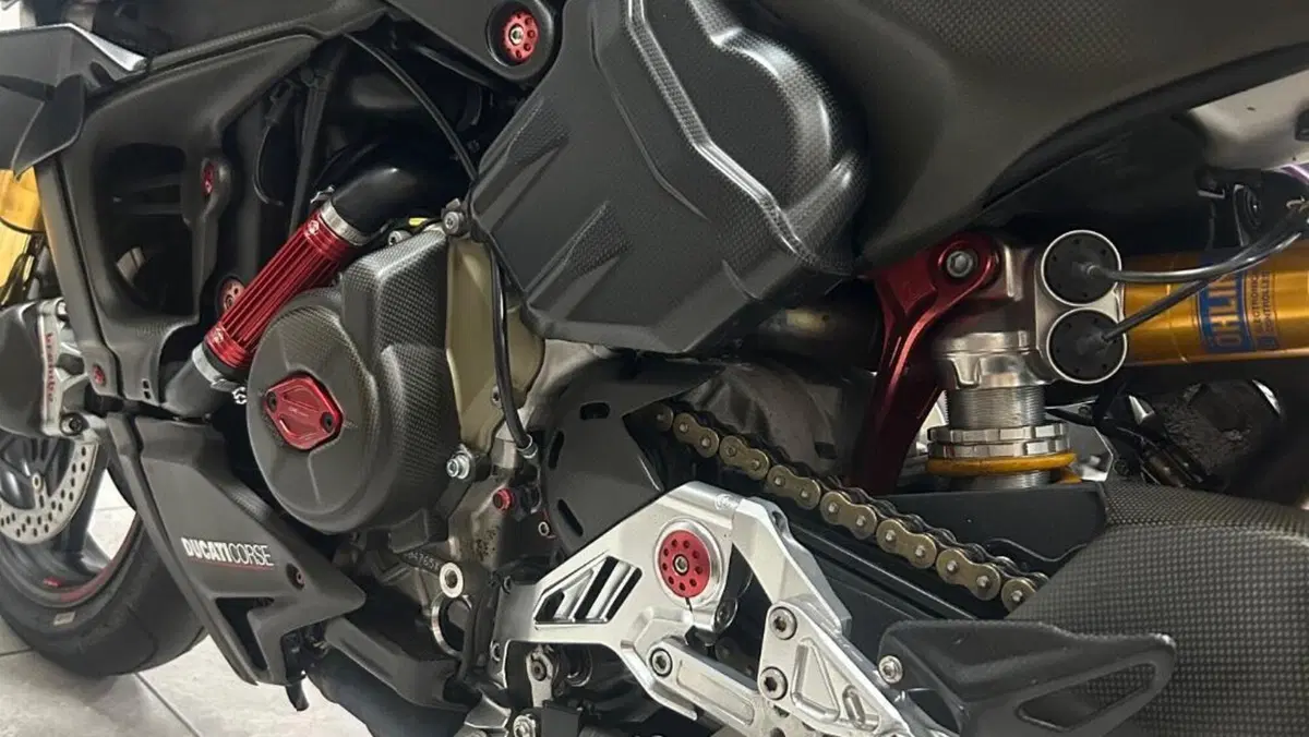 Ducati Streetfighter V4 1100 SP (2022)  (3)