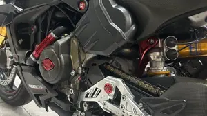 Ducati Streetfighter V4 1100 SP (2022)  (3)