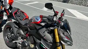 Ducati Streetfighter V4 1100 SP (2022)  (9)
