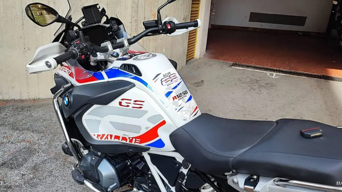 Bmw R 1250 GS Adventure (2021 - 24)  (2)
