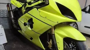 Suzuki GSX R 600 (2004 - 05)  (2)