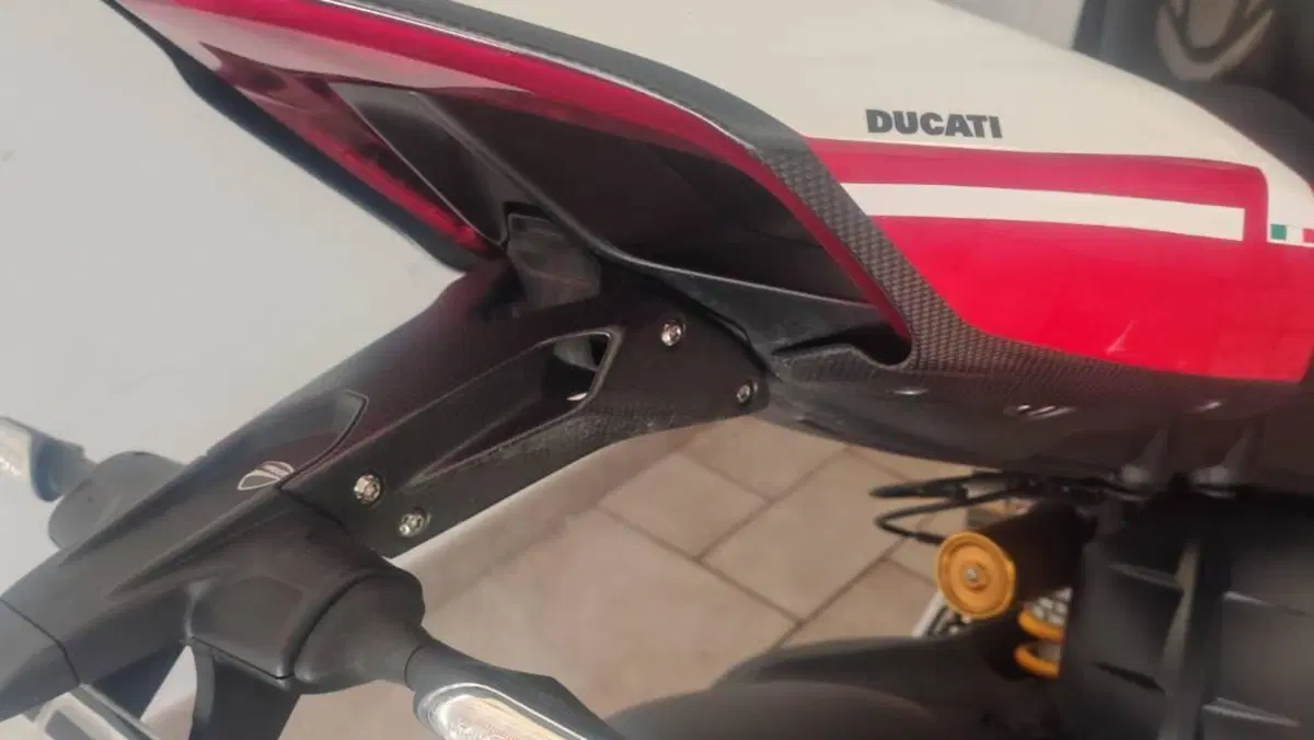 Ducati Streetfighter V4 1100 S (2021 - 22)  (6)