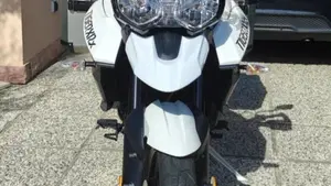 Triumph Tiger 800 XRx (2015 - 17)  (3)