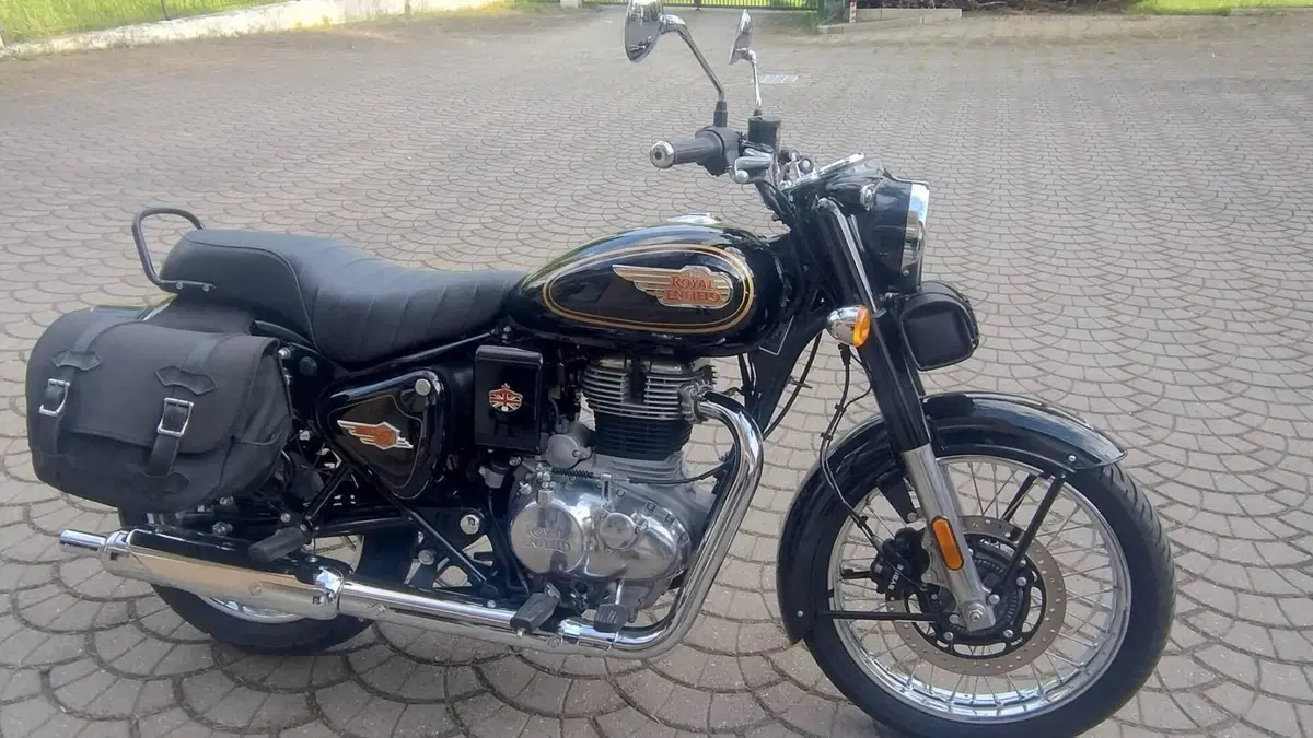 Royal Enfield Bullet 350 (2024 - 26)  (4)