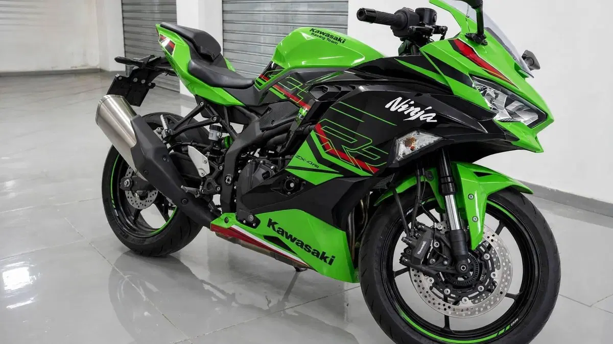 Kawasaki Ninja ZX-4RR (2024 - 27) 