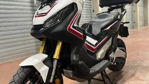 Honda X-ADV 750 (2017)  (8)