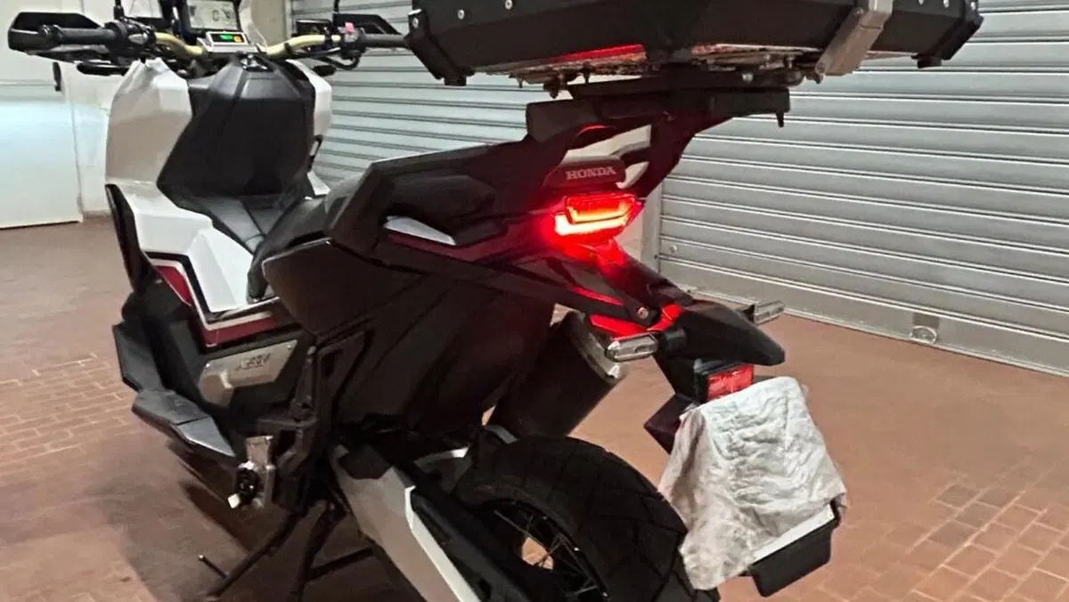 Honda X-ADV 750 (2017)  (11)