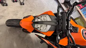 KTM 890 Duke GP (2022 - 23)  (3)