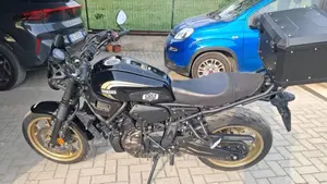 Yamaha XSR 700 (2022 - 26)  (5)