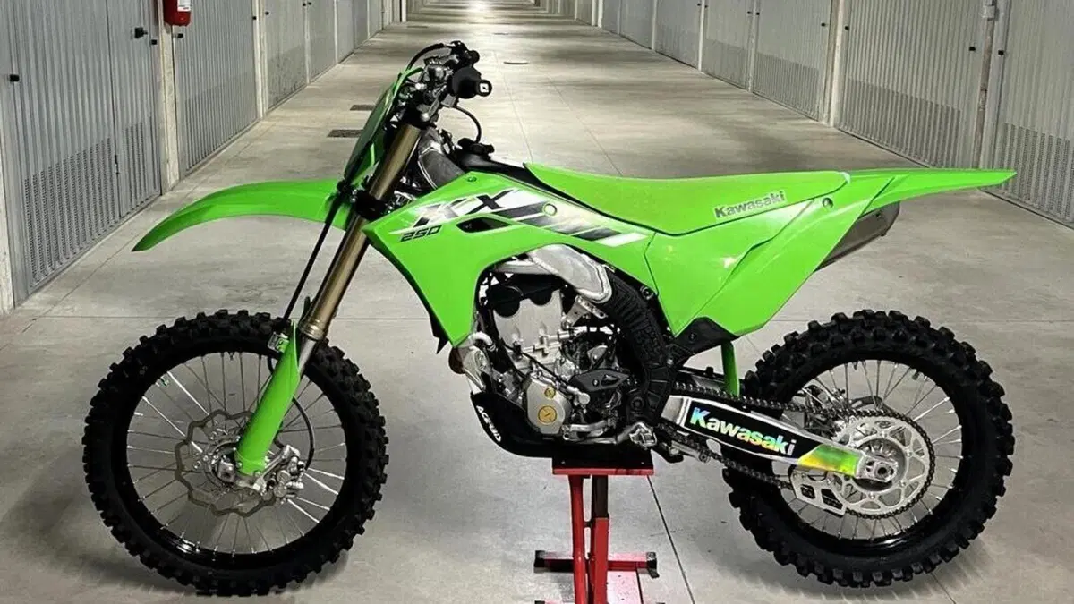 Kawasaki KX250F (2027) 
