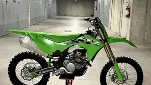 Kawasaki KX250F (2027)  (2)