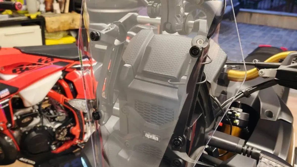 Aprilia Tuareg 660 Rally (2025 - 26)  (9)