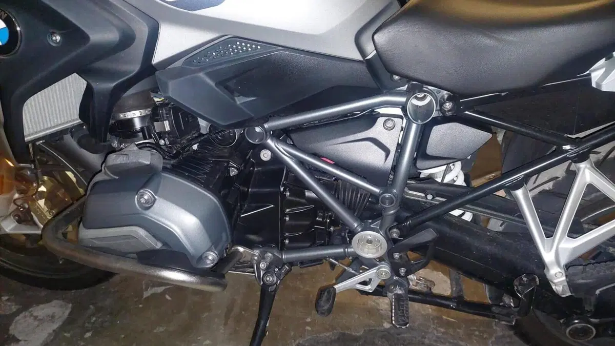 Bmw R 1200 GS (2017 - 18)  (4)