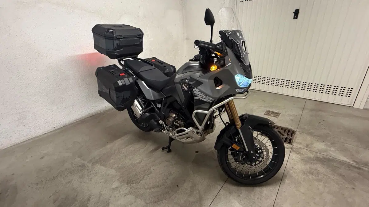 Honda Africa Twin CRF 1100L Adventure Sports Travel Edition (2024 - 26)  (2)