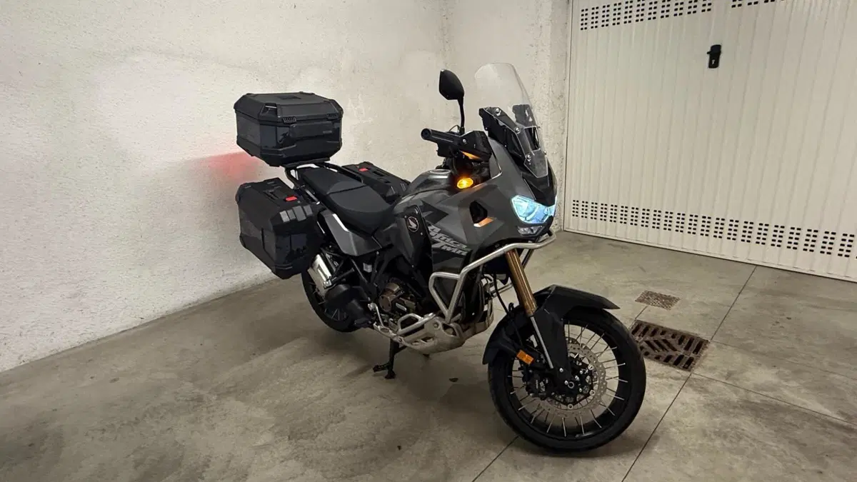 Honda Africa Twin CRF 1100L Adventure Sports Travel Edition (2024 - 26)  (9)