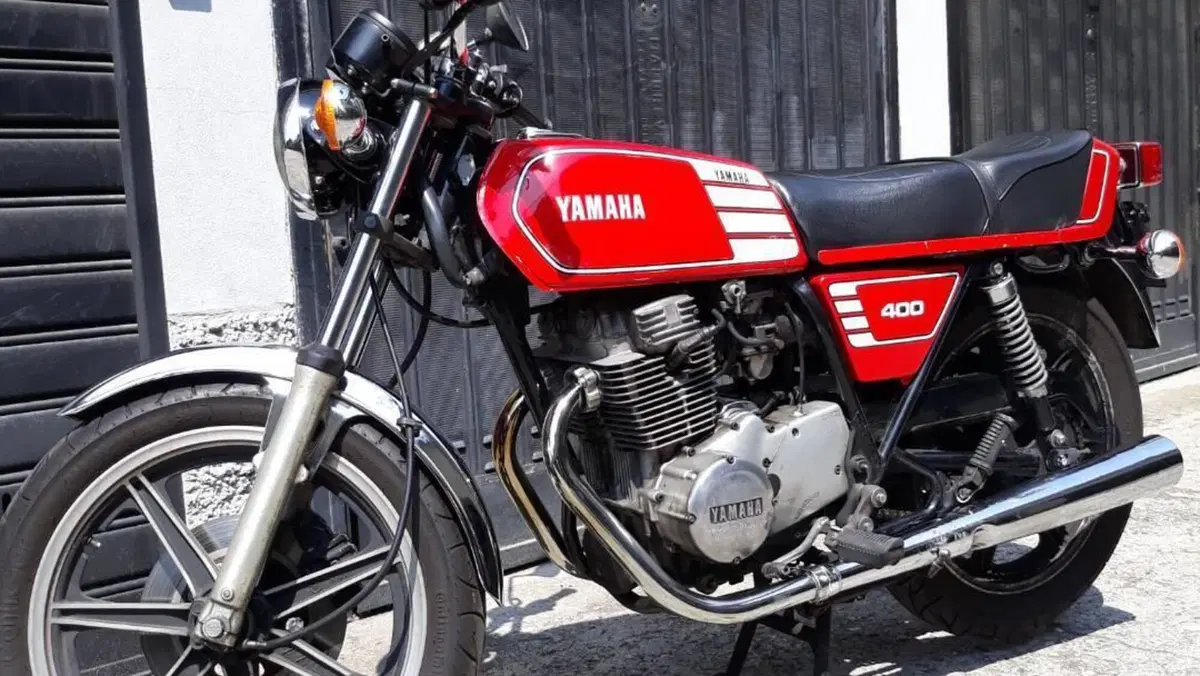 Yamaha   (2)