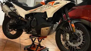 KTM 790 Adventure (2023 - 24)  (3)