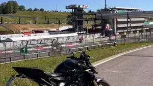 Honda CB 1000 Hornet SP (2025 - 26)  (5)