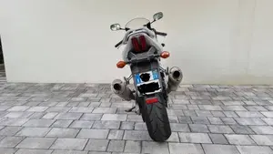 Suzuki SV 1000 S  (4)