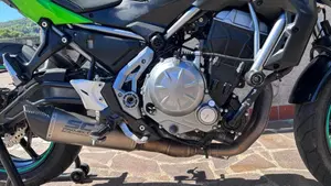 Kawasaki Z 650 (2017 - 19)  (9)