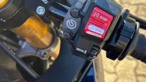 Yamaha YZF R1 M (2017 - 19)  (14)