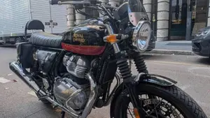 Royal Enfield Interceptor 650 (2021 - 26)  (2)