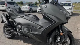 Yamaha T-Max 560 (2025 - 26) usata