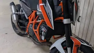 KTM 690 Duke (2012 - 16)  (2)
