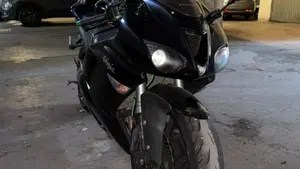 Kawasaki Ninja 600 ZX-6R (2007 - 08)  (2)