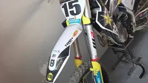 Husqvarna FE 450 (2020)  (2)