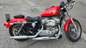 Harley-Davidson 883 Low (2008 - 12) - XL 883L 