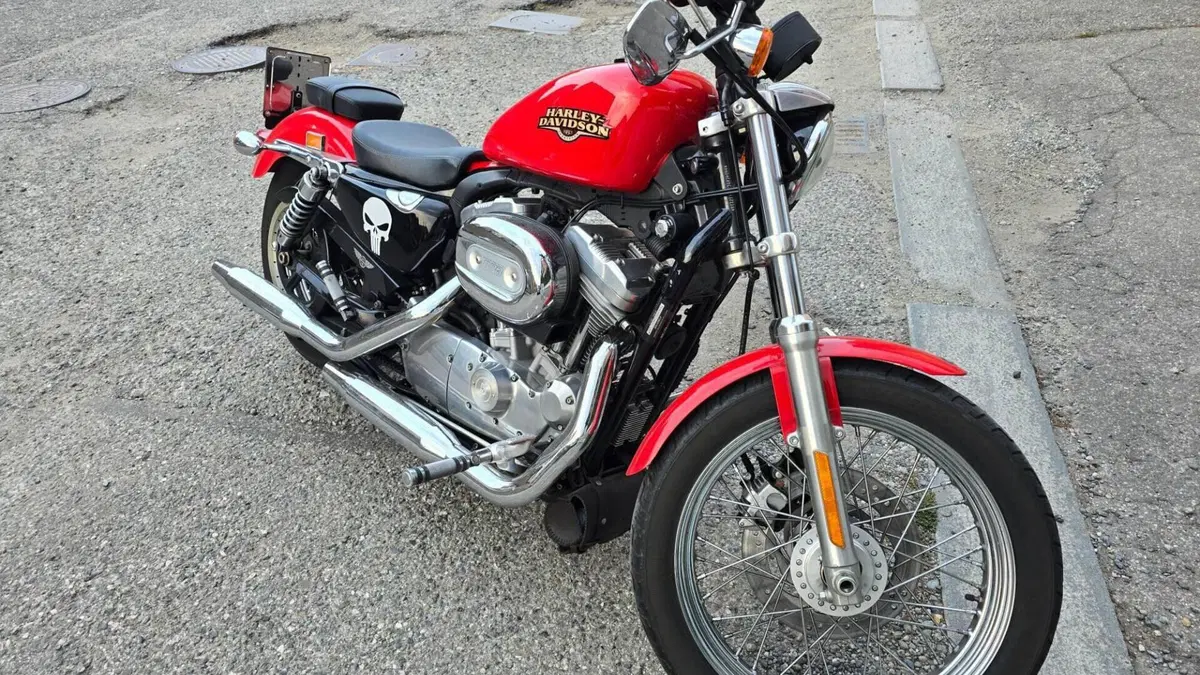Harley-Davidson 883 Low (2008 - 12) - XL 883L  (5)