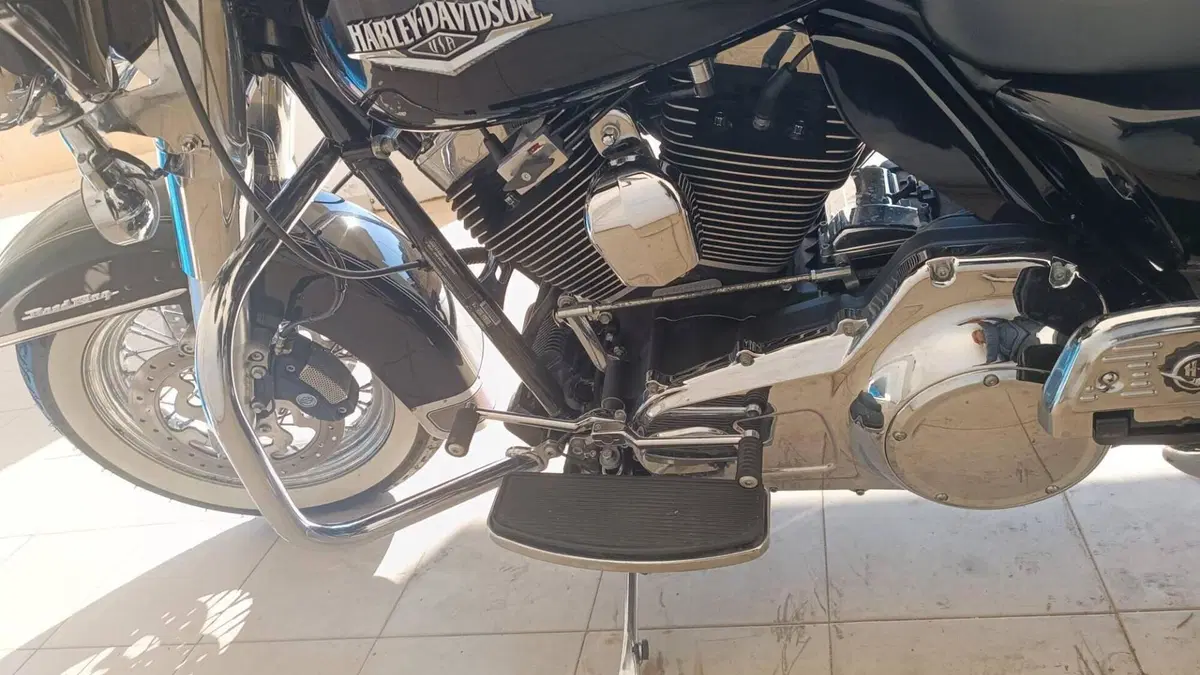 Harley-Davidson 103 Road King Classic (2011 - 13) - FLHRC  (3)