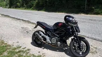 Suzuki Gladius 650 SFV (2009 - 15) usata