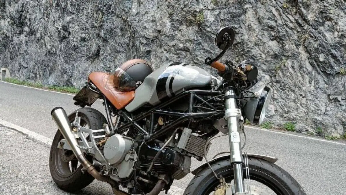 Ducati Monster 620 I.E. Dark (2002)  (6)