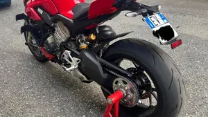 Ducati Streetfighter V4 1100 S (2020)  (5)
