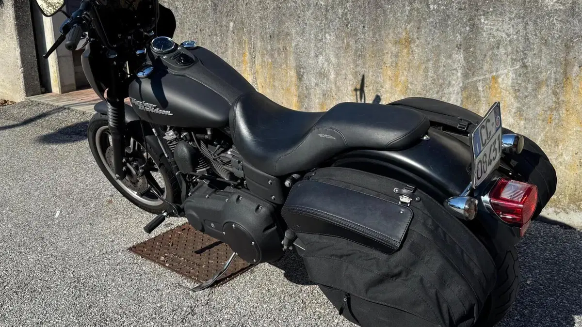 Harley-Davidson 1450 Street Bob (2006 - 07) - FXDB  (3)