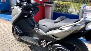 Yamaha T-Max 530 ABS (2015 - 17)  (3)