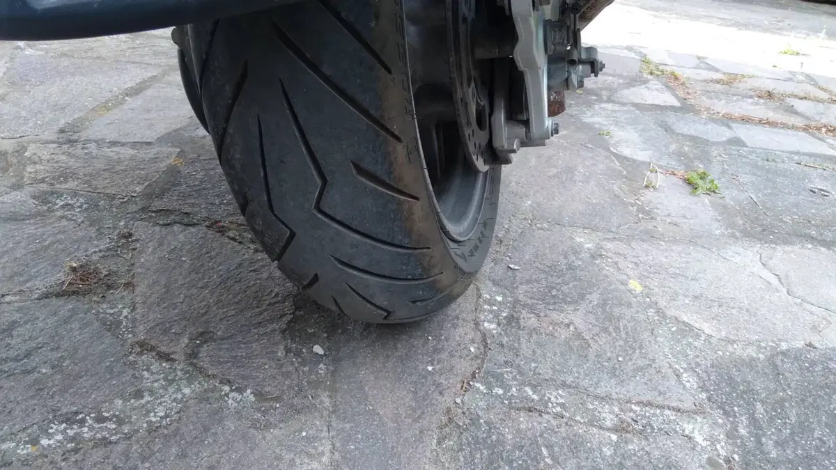 Suzuki Burgman AN 650 Executive ABS (2006 - 12)  (4)