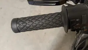 Yamaha XSR 700 ABS 60th Anniversary (2016 - 18)  (12)