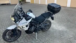 Triumph Tiger 800 XRt (2018 - 20)  (4)