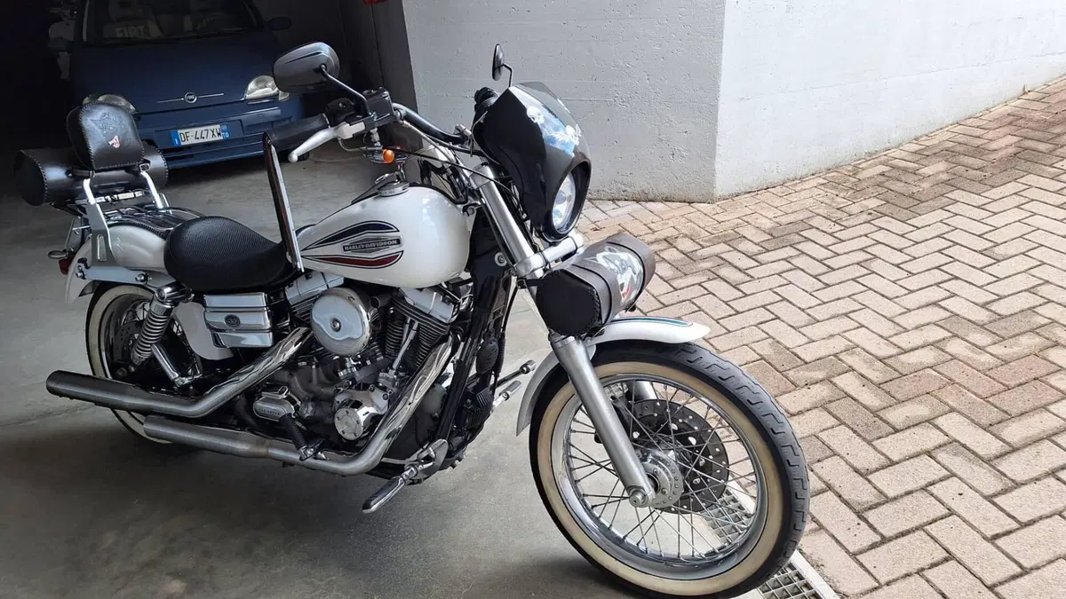 Harley-Davidson 1450 Super Glide 35th Anniversary (2005 - 06) - FXDI  (5)