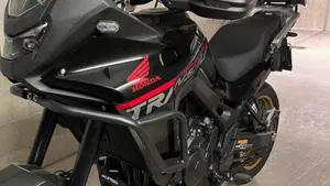 Honda Transalp XL750 (2025) 