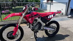 Honda CRF 250R (2026)  (2)