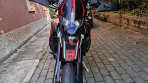 Aprilia Dorsoduro 750 (2009 - 14)  (3)