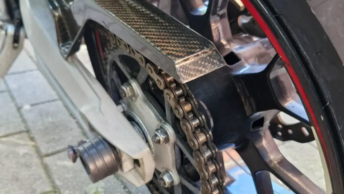 Aprilia Dorsoduro 750 (2009 - 14)  (13)