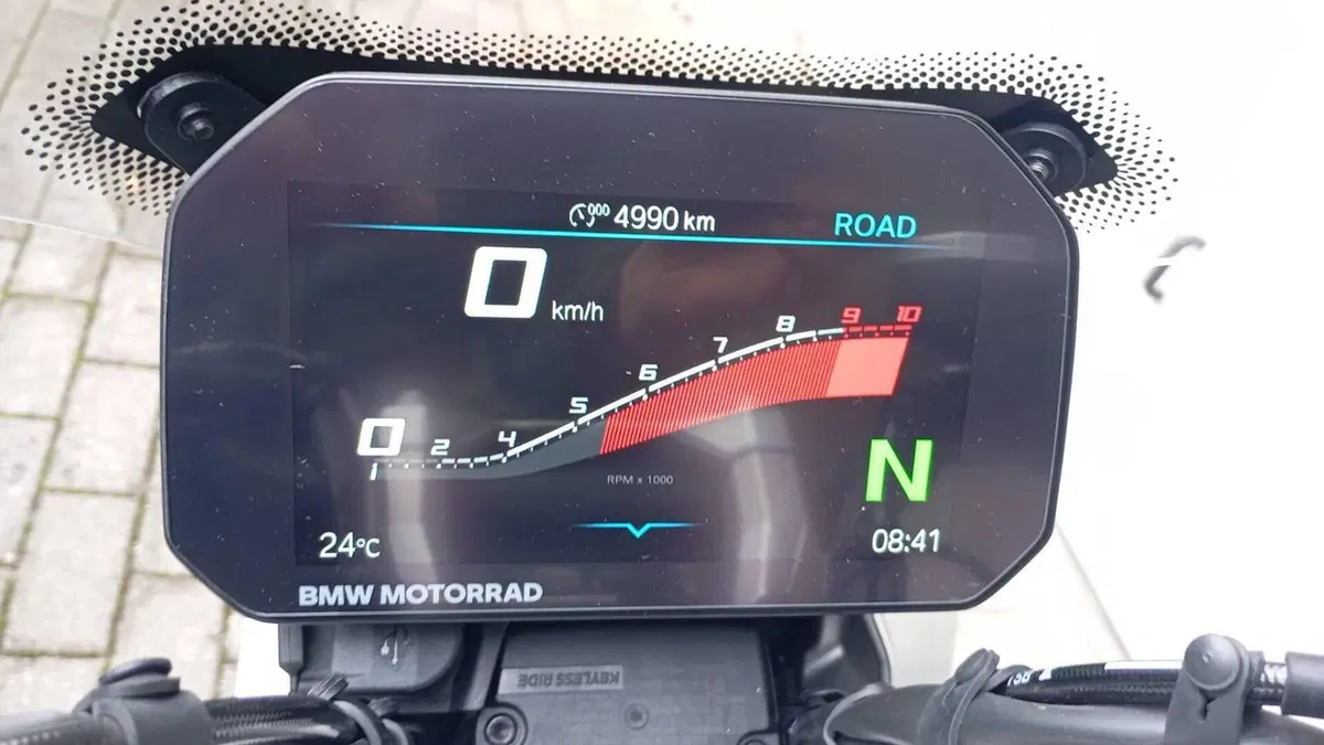 Bmw R 1300 R (2026 - 27)  (3)