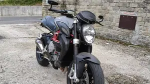 MV Agusta Brutale 800 RR (2015 - 16)  (6)